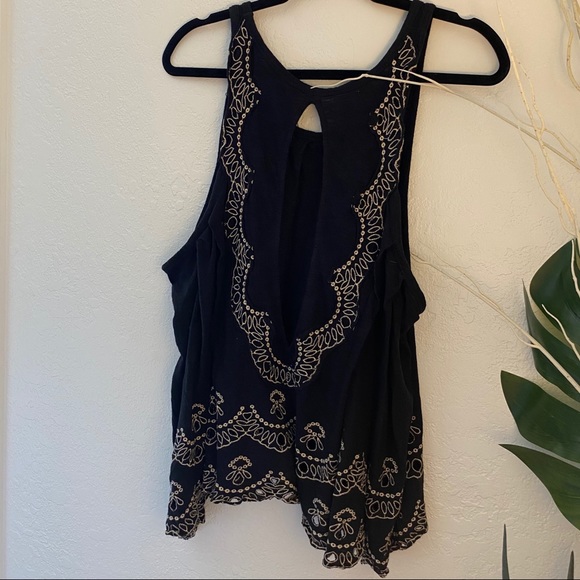 FREE PEOPLE Flowy Razor Back Eyelet Detailed Tank - Picture 7 of 13